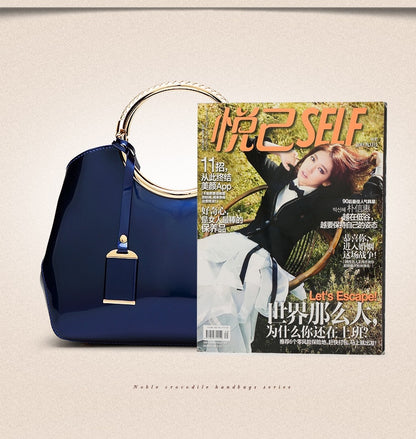 حقيبة نسائيه جلد