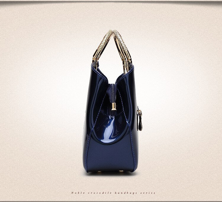 حقيبة نسائيه جلد