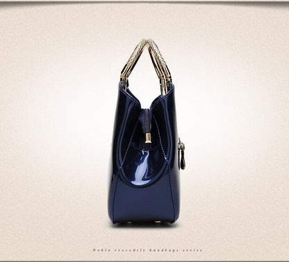 حقيبة نسائيه جلد