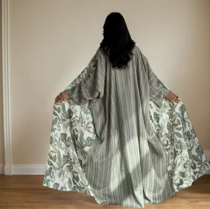 عبايه نسائيه مفتوحه كم طويل