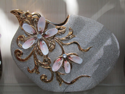 مزهريه منقوشه