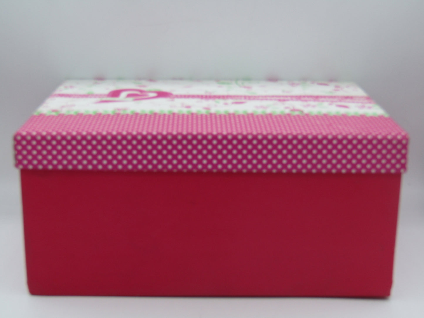 علب هدايا كارتون